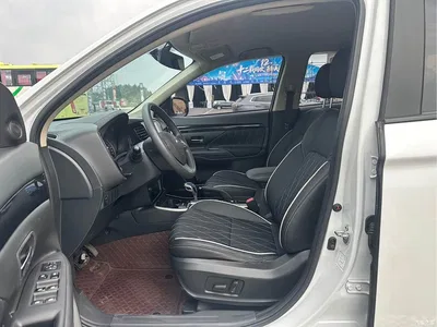 2021 Mitsubishi Outlander 2.0L 2WD Smooth Ride Version 5-Seater, фото 4, лот 10340412