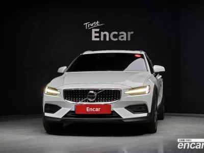 2021 Volvo V60 B5 Pro AWD, фото 3, лот 10129276