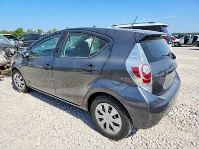 2014 TOYOTA PRIUS C ONE, фото 2, лот 10529930