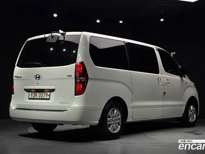 2021 Hyundai Starex Van 3-Seater, фото 1, лот 10214601