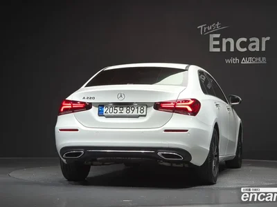 2023 Mercedes-Benz A-Class A220 Sedan, фото 4, лот 10221858