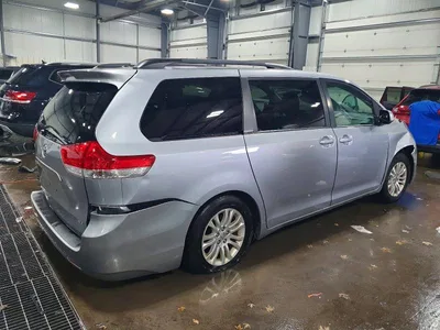 2012 TOYOTA SIENNA XLE 8-PASSENGER, фото 3, лот 10492811