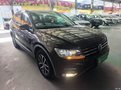 2018 Volkswagen Tiguan L 330TSI Automatic 2WD Luxury Edition, фото 4, лот 11564941