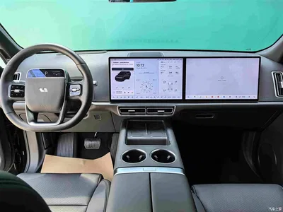 2025 Li Auto Li L8 Max Smart Renewal Edition, фото 4, лот 10824516