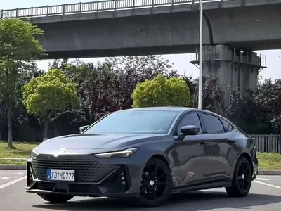 2022 Changan UNI-V 1.5T Premium Model, фото 1, лот 10249025