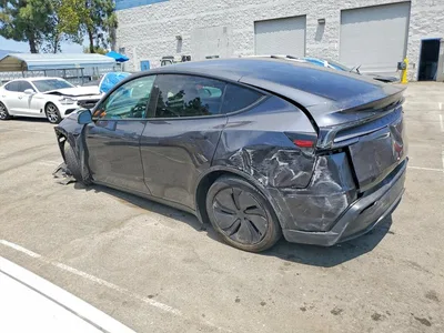 2026 TESLA MODEL Y, фото 2, лот 11117379