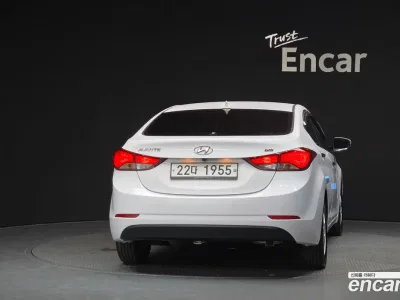 2015 Hyundai AVANTE 1.6 GDi Smart, фото 4, лот 10181423