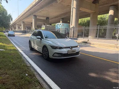 2021 Volkswagen Golf 280TSI DSG Pro, фото 3, лот 10435339