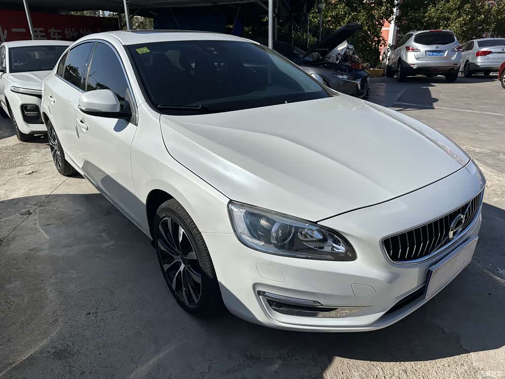 2019 Volvo S60 S60L T3 Smart Advance Edition, фото 3, лот 11215180