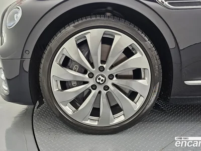 2022 Bentley Flying Spur 4.0, фото 4, лот 10117577