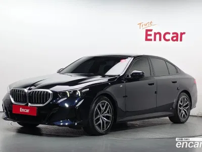 2025 BMW 5-Series 523d xDrive M Sport, фото 1, лот 11019851