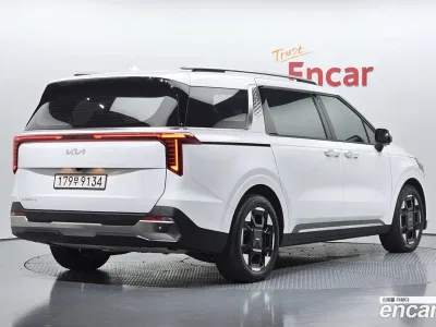 2025 Kia Canival Diesel 9-Seater Noblesse, фото 2, лот 10995042