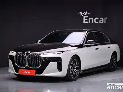 2023 BMW i7 xDrive 60 M sport, фото 1, лот 10222638
