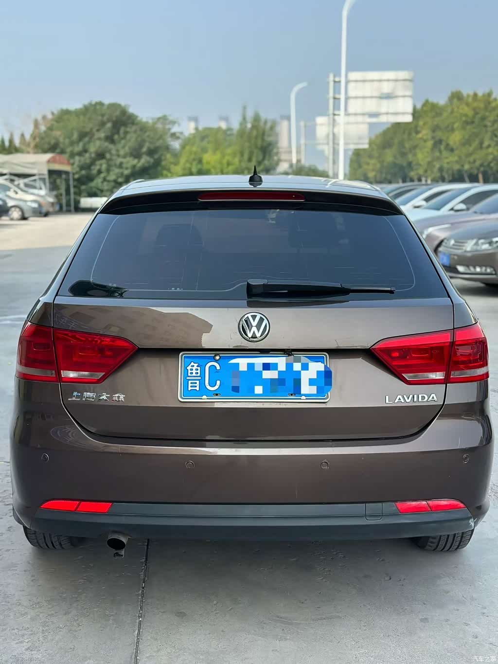 2013 Volkswagen Lavida Tour 1.6L Automatic Trend Style, фото 4, лот 11216561