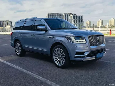 2019 Lincoln Navigator 3.5T Presidential Series China VI, фото 3, лот 10320871