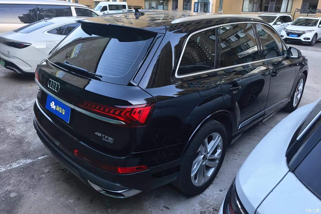 2023 Audi Q7 45 TFSI quattro S line Sport, фото 3, лот 11200988