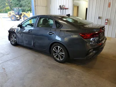 2023 KIA FORTE LXS, фото 2, лот 10777578