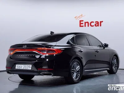 2018 Hyundai Grandeur 2.4 Premium, фото 2, лот 10401491