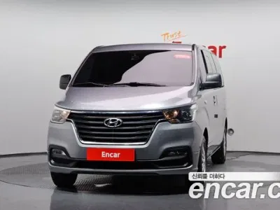 2019 Hyundai Starex Van 5-Seater, фото 2, лот 10194625