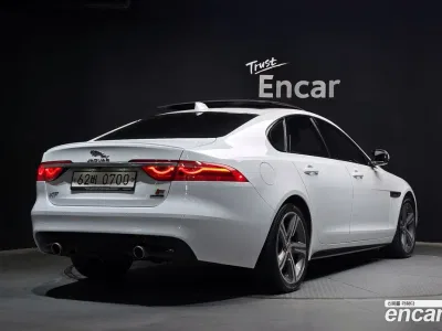 2017 Jaguar XF 3.0 S AWD, фото 2, лот 10117192