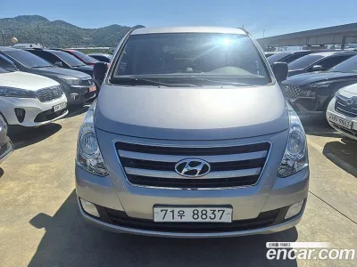 2017 Hyundai Starex 12-Seater Wagon, фото 2, лот 10191142