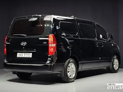 2016 Hyundai Starex 3-Seater VAN, фото 2, лот 10626960