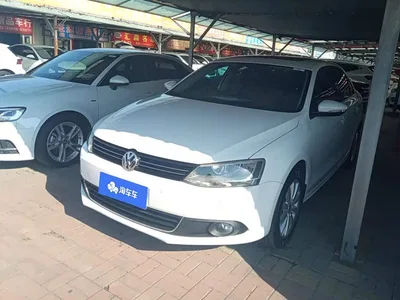 2014 Volkswagen Sagitar Facelift 1.4TSI Automatic Luxury, фото 1, лот 10457102