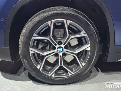 2021 BMW X1 xDrive 20i xLine, фото 4, лот 10064717