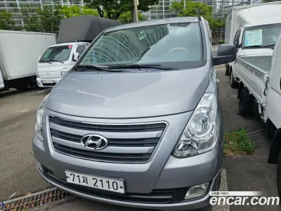 2016 Hyundai Starex 12-Seater Wagon, фото 1, лот 11547941