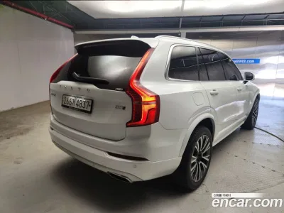 2020 Volvo XC90 D5 Momentum, фото 2, лот 10124610