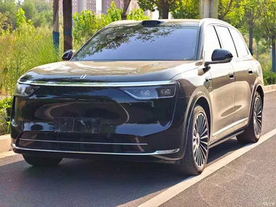 2025 AITO Wenjie AITO M8 Model Extended Range Max+ Edition 53.4kWh 6-Seater, фото 1, лот 10284925