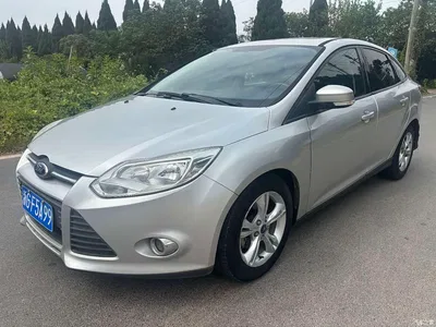 2012 Ford Focus Sedan 1.6L Automatic Comfort, фото 2, лот 11095431