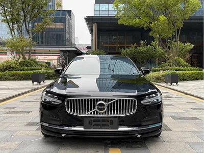 2024 Volvo S90 B5 Momentum Luxury Edition, фото 2, лот 11221532