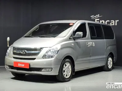 2015 Hyundai Starex 12-Seater Wagon, фото 1, лот 11141916