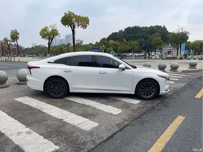 2023 Besturn B70 Model 3rd Gen 1.5T Automatic Joy 70th Anniversary Edition, фото 4, лот 10413735