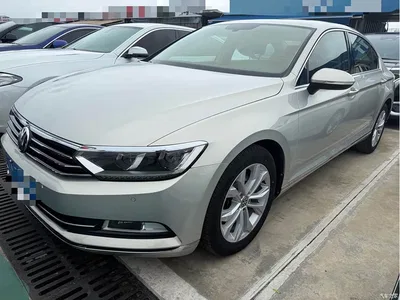 2017 Volkswagen Magotan 330TSI DSG Luxury, фото 1, лот 10445511