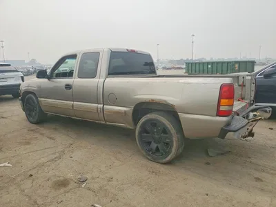 2002 CHEVROLET SILVERADO C1500, фото 2, лот 10977822