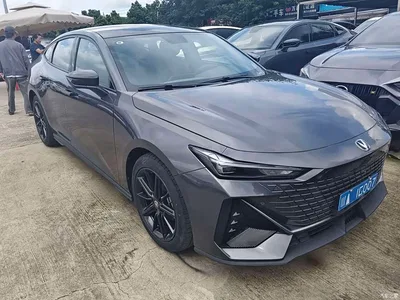 2023 Changan UNI-V 1.5T Luxury Edition, фото 3, лот 11217686
