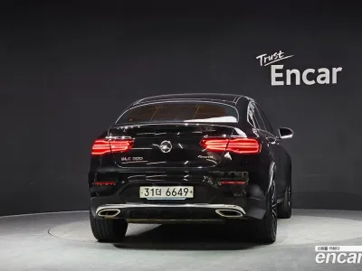2019 Mercedes-Benz GLC-Class GLC300 4MATIC AMG Line Coupe, фото 3, лот 10057324