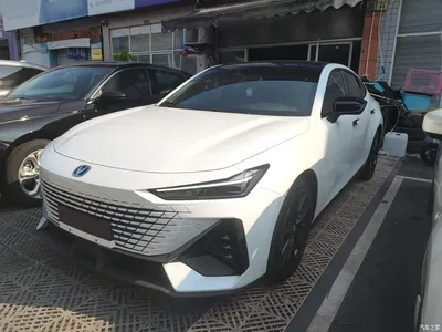 2024 Changan UNI-V 1.5T High Performance Edition, фото 1, лот 10253766