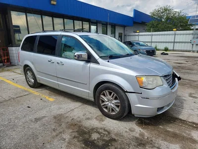 2008 CHRYSLER TOWN & COUNTRY LIMITED, фото 4, лот 10677511
