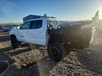 2018 TOYOTA TACOMA TRD OFF-ROAD, фото 2, лот 11131846