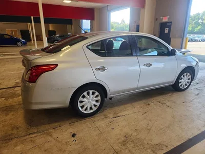 2019 NISSAN VERSA SV, фото 3, лот 10748291