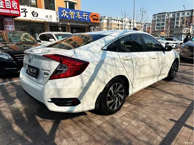 2016 Honda Civic 220TURBO CVT Luxury Edition, фото 3, лот 10431126