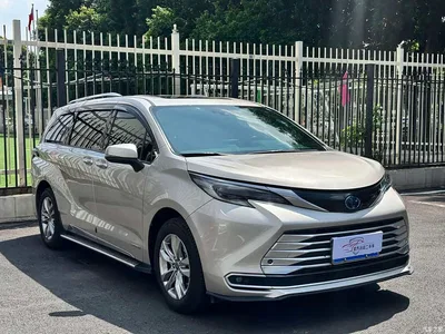 2021 Toyota Sienna 2.5L Hybrid Platinum Edition, фото 3, лот 11507382