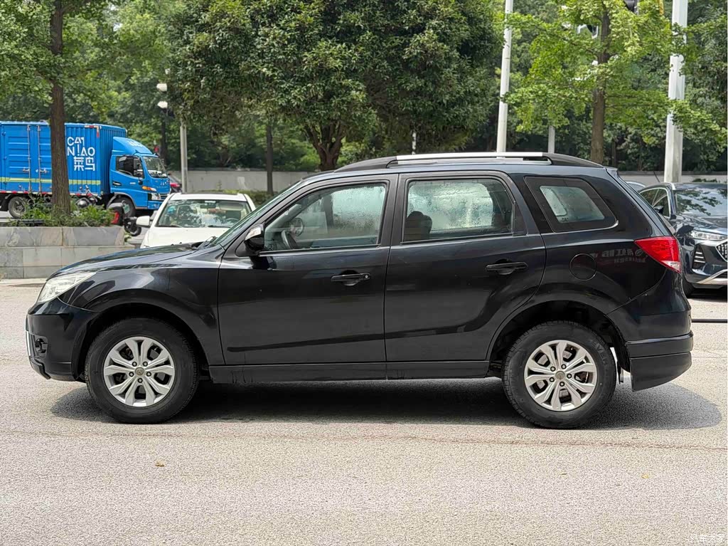 2012 Haima Knight 2.0L Manual Urban Elite, фото 4, лот 11157454