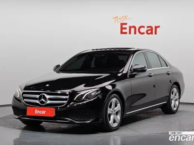 2017 Mercedes-Benz E-Class E200 Avantgarde, фото 1, лот 10165524