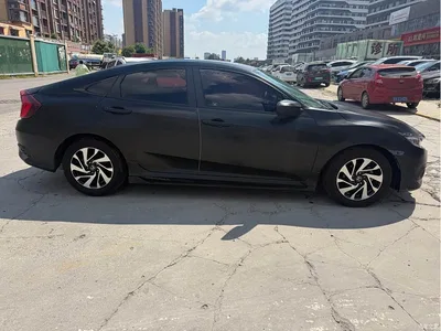 2016 Honda Civic 220TURBO CVT Luxury Edition, фото 4, лот 10413272