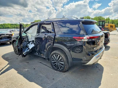 2025 NISSAN PATHFINDER SL, фото 2, лот 10667518