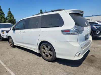2011 TOYOTA SIENNA SPORT, фото 2, лот 10555709